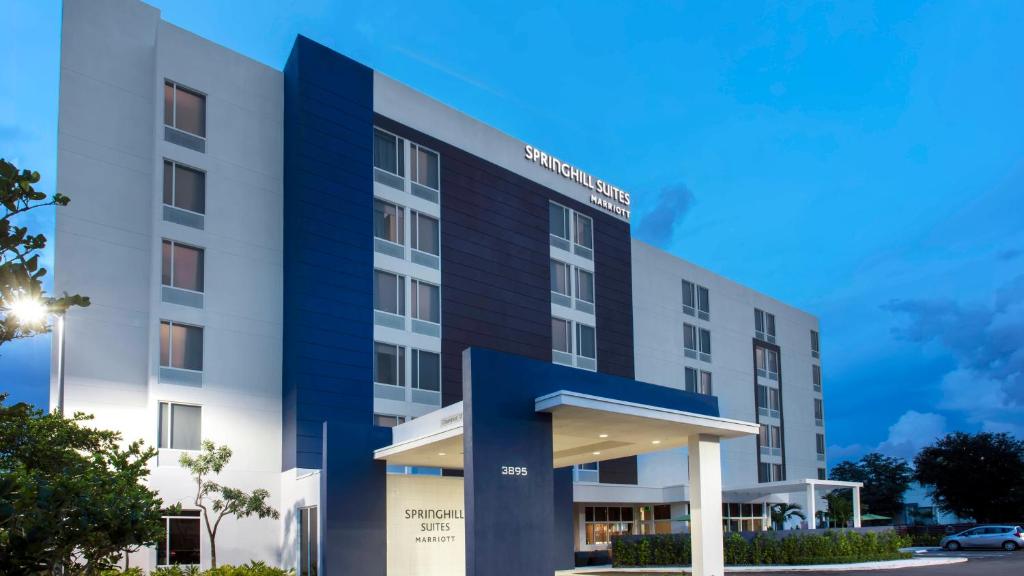 SpringHill Suites by Marriott Miami Doral Main image 1